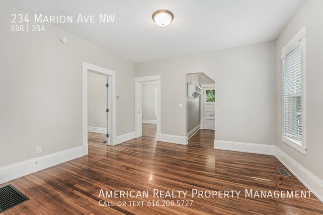 Foto del edificio - 234 Marion Ave NW