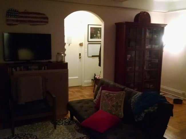 Building Photo - 311 E 72nd St