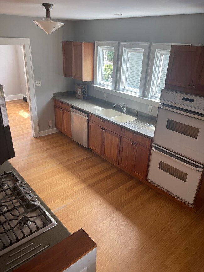 Foto del edificio - Welcome to Your Backyard Paradise!