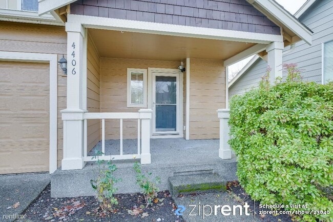 Building Photo - 2 br, 2.5 bath House - 4406 Roxanna Loop S...