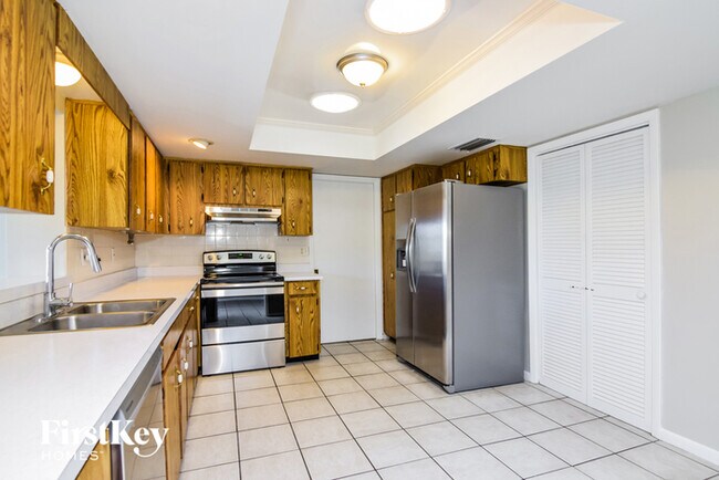 Foto del edificio - 4412 Hallam Hill Ln