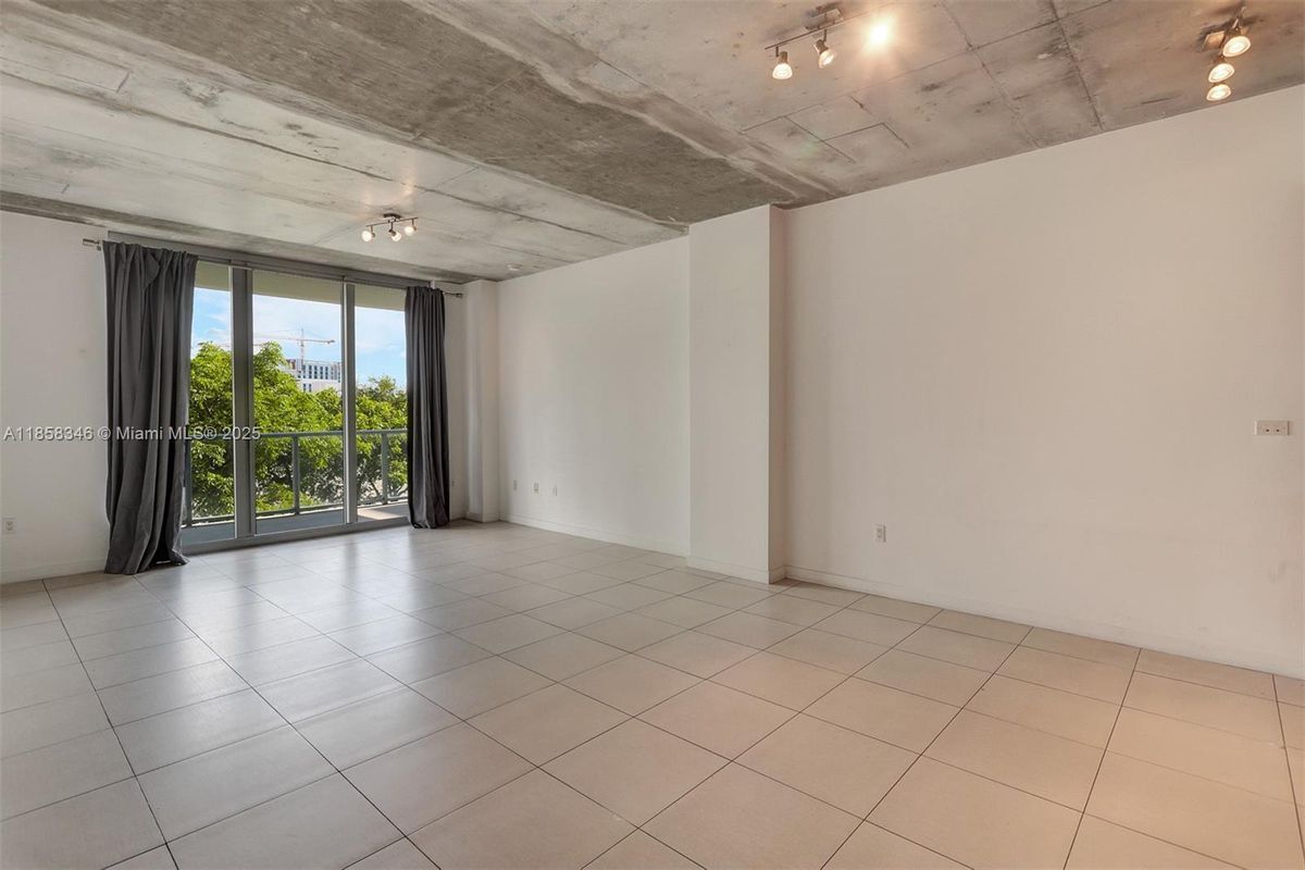 Foto del edificio - 3451 NE 1st Ave