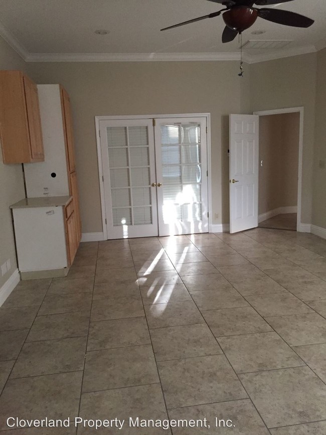 Foto del edificio - 3905 Von Savoye Ln