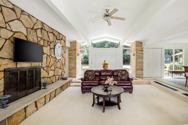Foto del edificio - 3528 Potter Rd