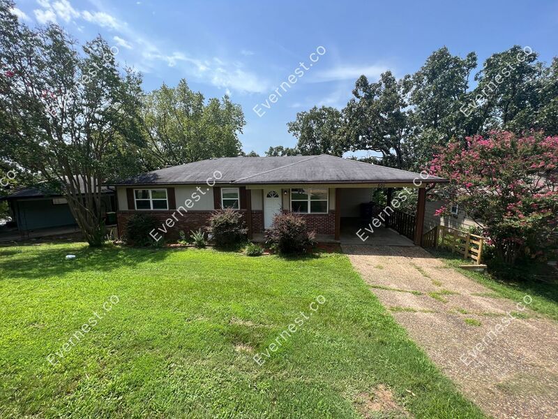 501 Lindenhurst Dr, North Little Rock, AR 72118 House Rental in North Little Rock, AR
