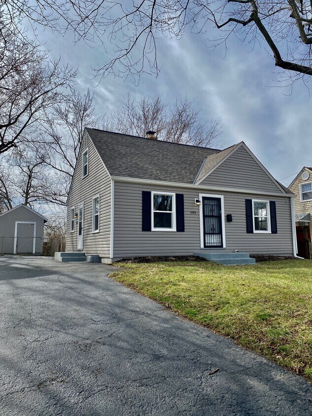 1093 Urana Ave, Columbus, OH 43224 House Rental in Columbus, OH