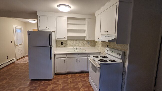 Foto del edificio - Charming 2-Bedroom 1-Bathroom Single Family Home Near Foxwoods