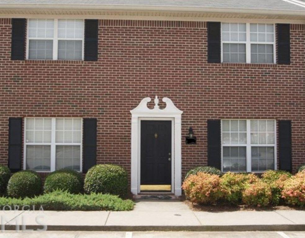Foto principal - 2828 Florence Dr