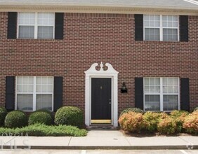 Building Photo - 2828 Florence Dr