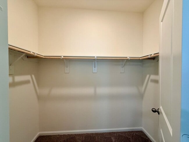 Building Photo - 31238 Williams Lndg St