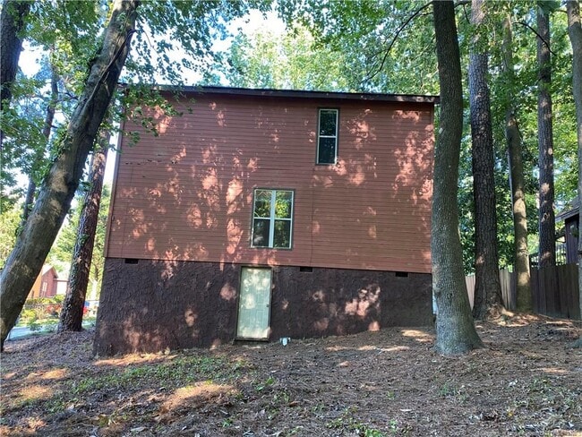 Building Photo - 315 Narwhal Ct