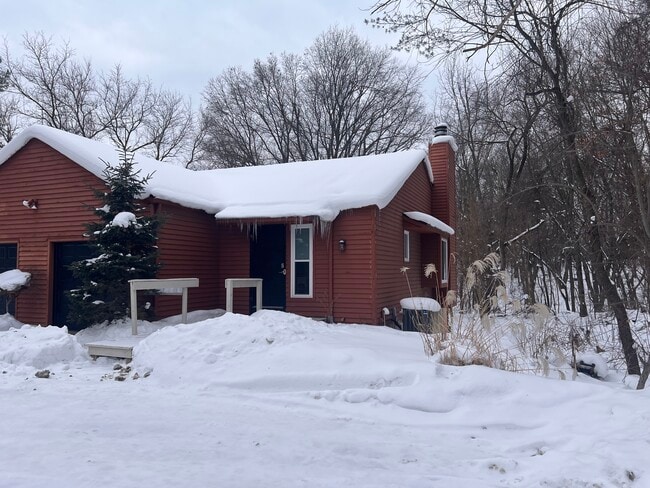 Building Photo - 2828 S 9th St