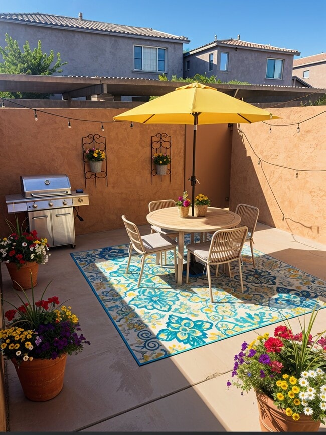 Building Photo - 7110 E Continental Dr