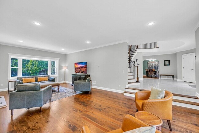 Building Photo - 115 Wexford Pl