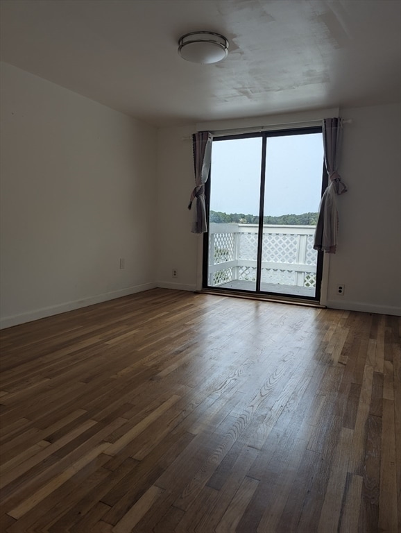 Foto del edificio - 144 Lake Shore Dr