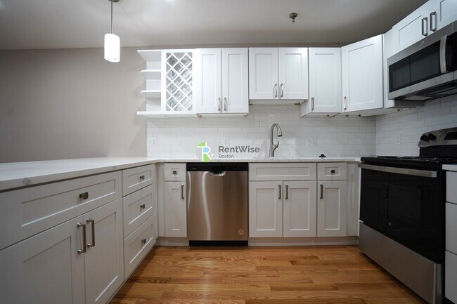 Building Photo - 1198 Commonwealth Ave