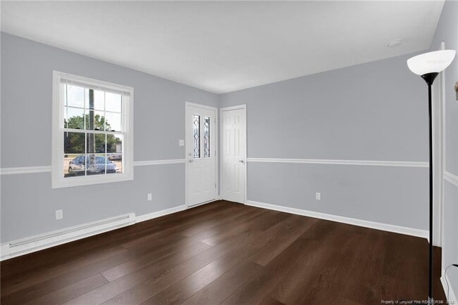 Foto del edificio - 6444 Applecross Ave