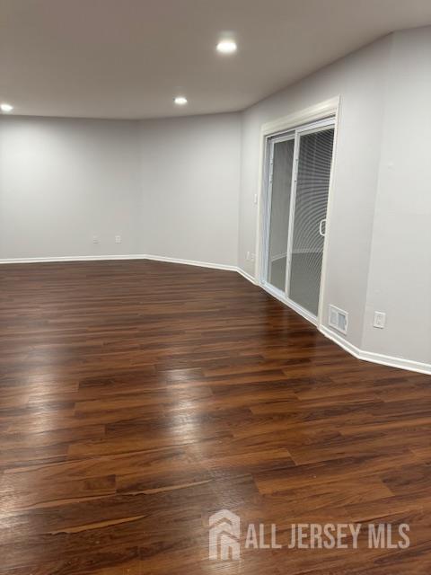 Foto del edificio - 1 Upperbrook Ct