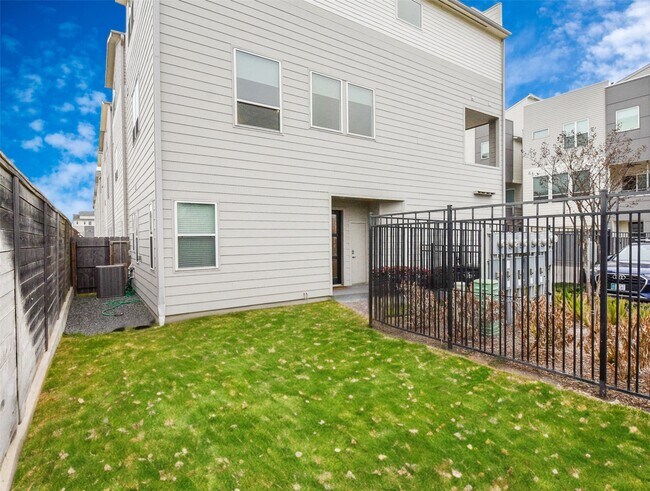 Building Photo - 2703 Eado Edge Ct