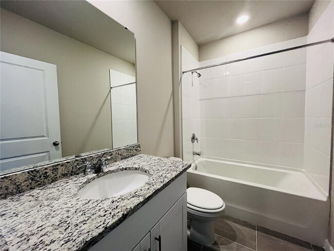 Building Photo - 1061 Oak Vly Dr