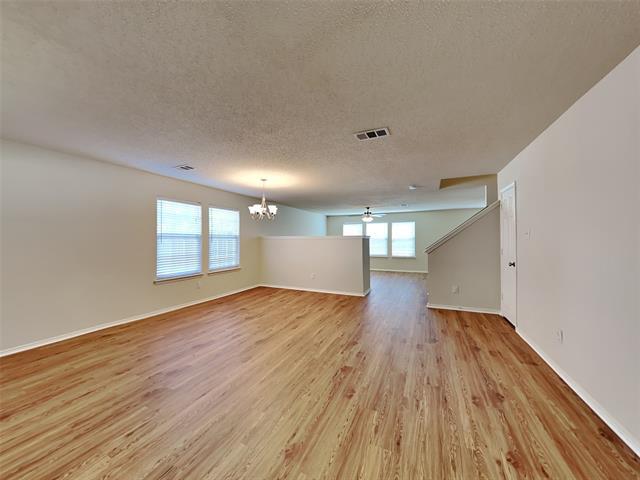 Foto del edificio - 4024 Willow Leaf Ct