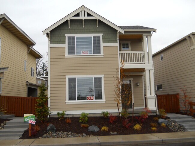 Building Photo - Community Living