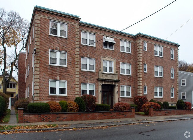 Building Photo - 20 Kemper St