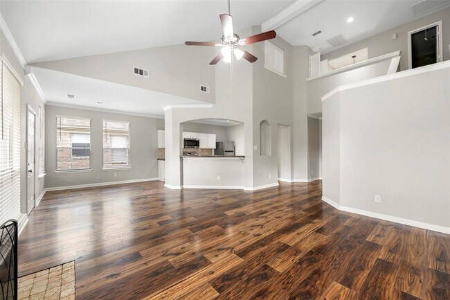 Building Photo - 2331 Trotter Dr
