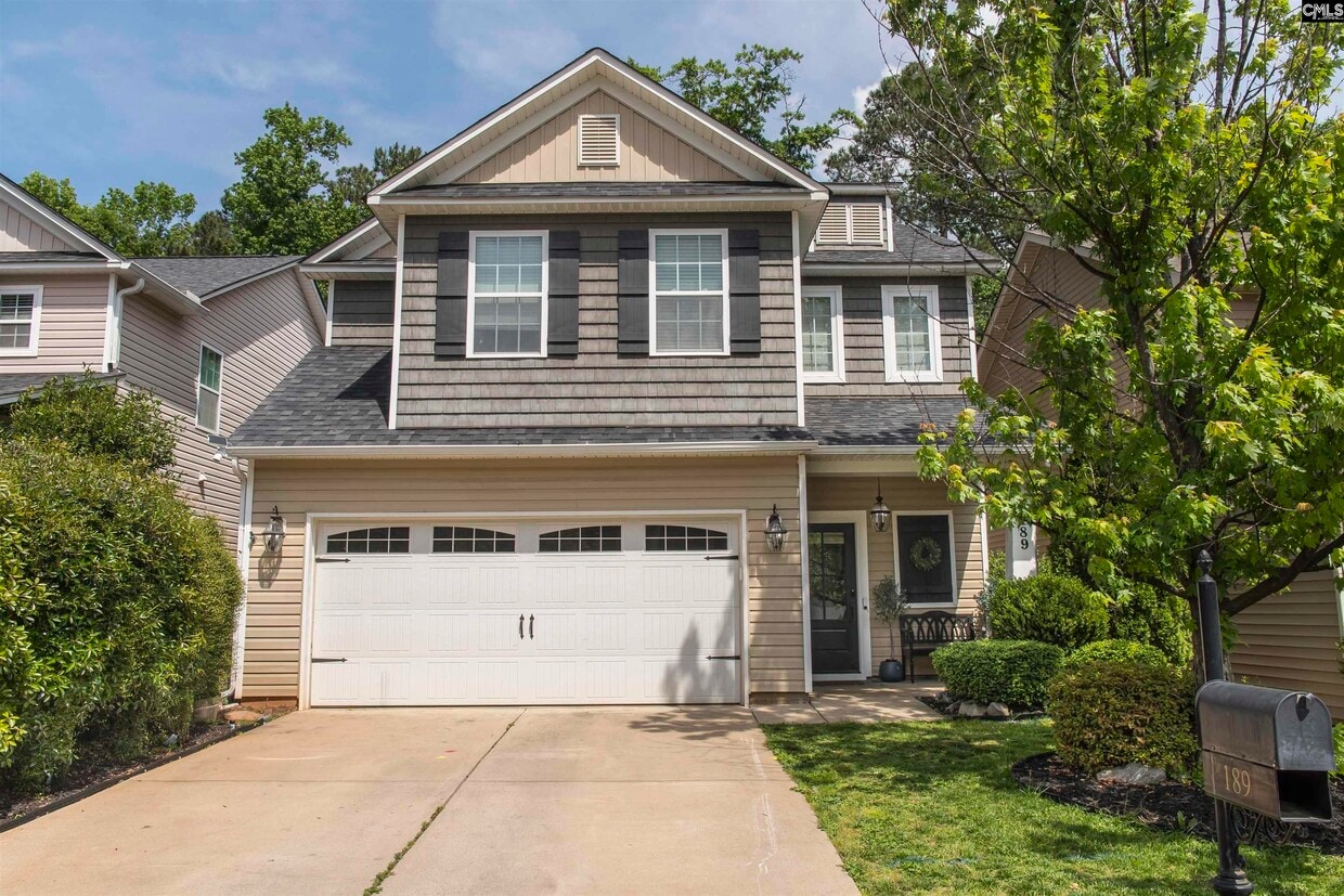 Primary Photo - 189 Cherokee Pond Ct