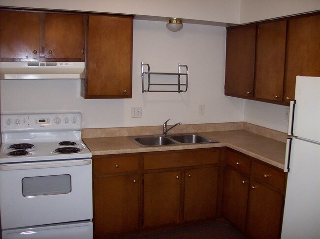 Foto del edificio - 14555 Champaign Rd
