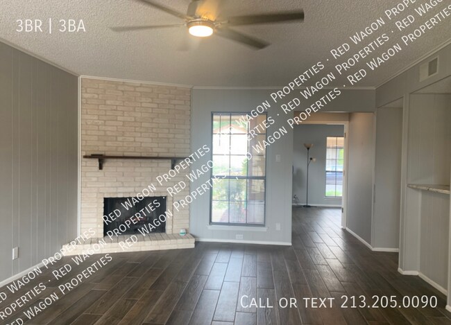 Building Photo - 5838 Royal Bend