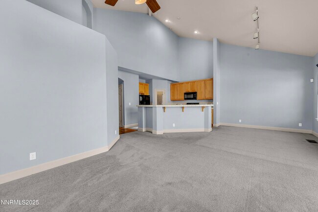 Building Photo - 6578 Aston Cir