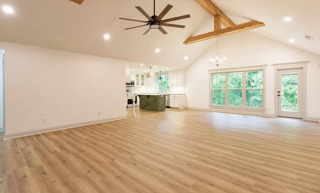 Foto del edificio - Charming 4-Bedroom Rental Home with Modern Upgrades in Northlake Subdivision, Valdosta, GA