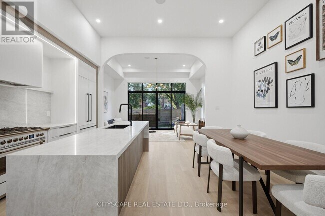 Building Photo - 10A Holmstead Ave