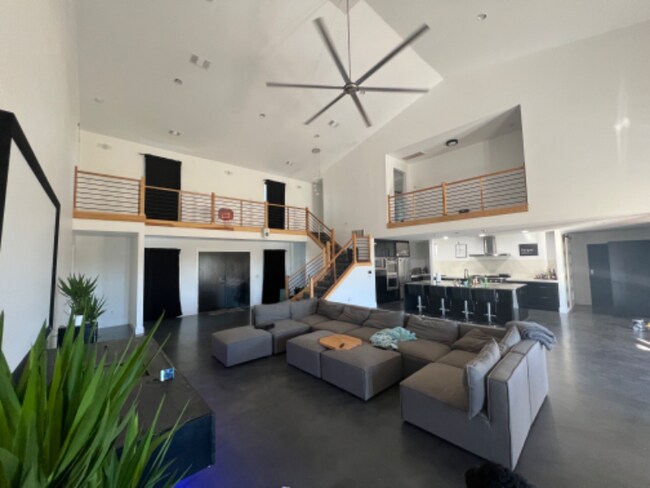 Foto del edificio - 1300 SW 149th St