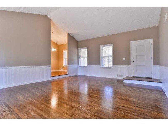 Foto del edificio - 3958 Plumcrest Cir SE