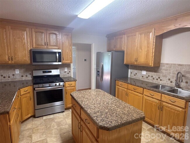 Foto del edificio - 1131 Kendrick Rd