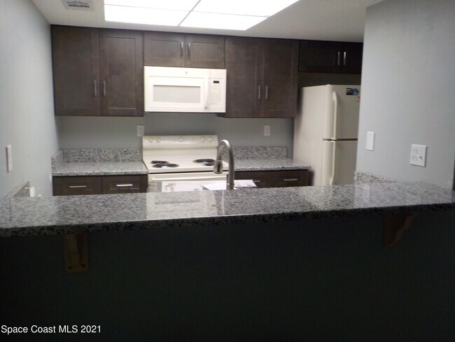 Building Photo - 1617 Sunny Brook Ln