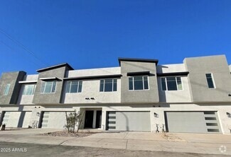Building Photo - 701 N McQueen Rd