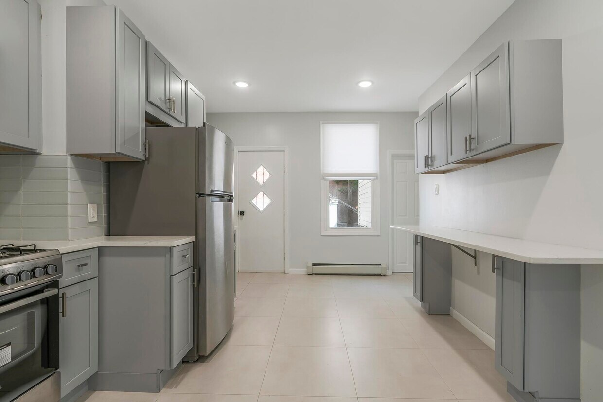 Foto principal - 120 36th St
