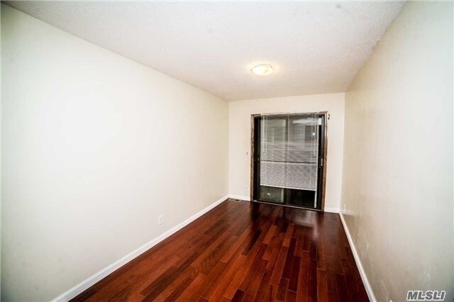 Foto del edificio - 820 Willoughby Ave