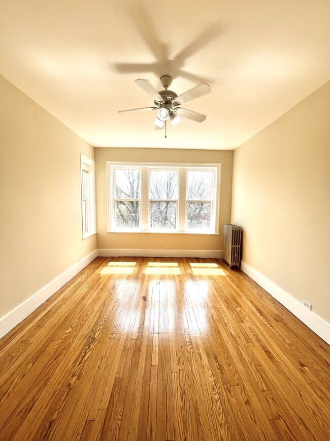 Foto del edificio - 4306 W Shakespeare Ave