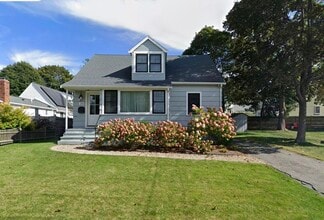 Building Photo - 20 Smith Rd