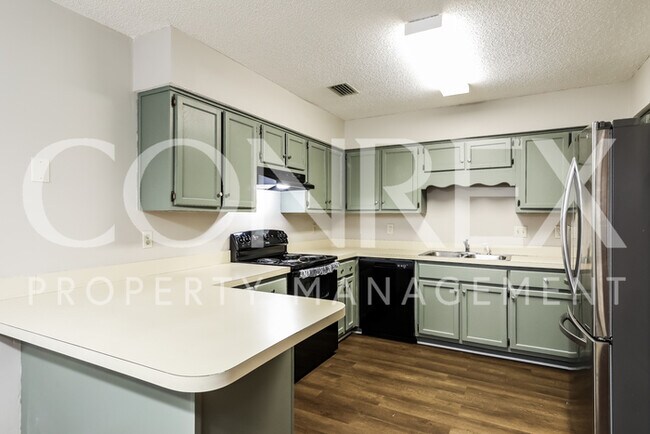Foto del edificio - 3 Bedroom in Orange Park!