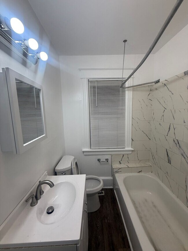 Foto del edificio - 137 Washington St