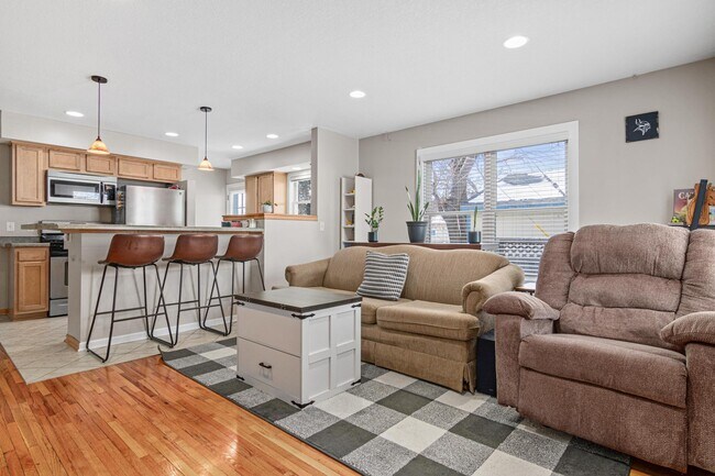 Sala de estar 3 - 4319 W 36th St