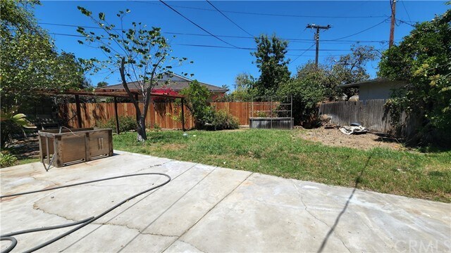 Building Photo - 9501 Lambert Cir