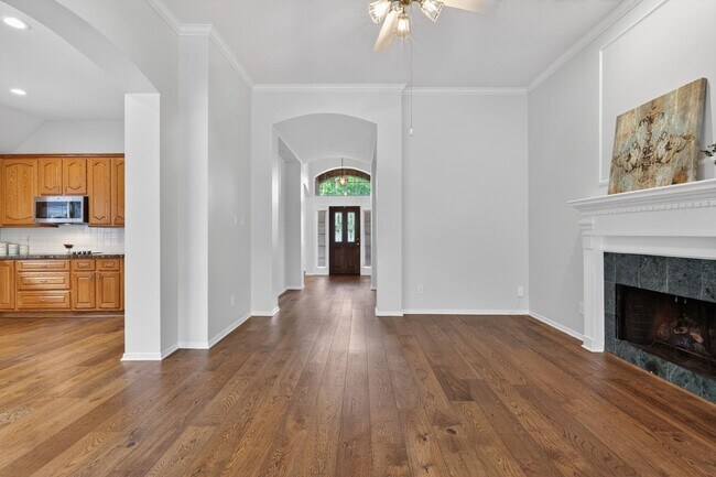 Foto del edificio - 3614 Cedar Glen Ln