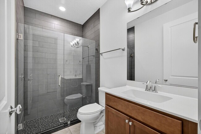 Foto del edificio - 7089 Edison Pl