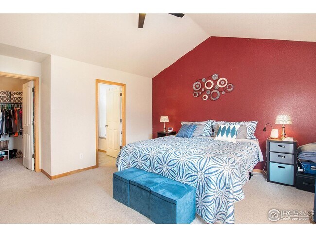 Foto del edificio - Charming 3-Bedroom Home with Loft and Expa...
